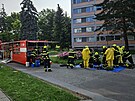 Hasii v olomouck meralov ulici likvidovali nik smsi kyselin v...
