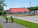 Sportovn arel Vrava ve Zln. Tenisov hala. Cyklostezka. (erven 2025)
