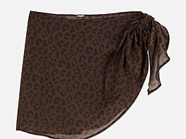 Krátký sarong (zavazovací sukýnka) zakryje problematické partie. Cena 130 K