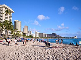 Druhdy tak populární plá Waikiki platila za symbol dovolené na Havaji. Málo se...