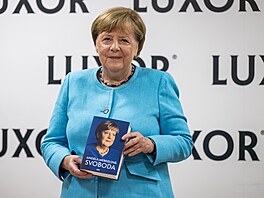 Angela Merkelová p�ijela do Prahy p�edstavit své memoáry s názvem Svoboda,...