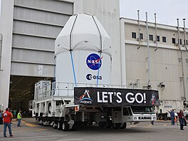 V Kennedyho kosmickém st�edisku intenzivn� probíhají p�ípravy na misi Artemis...