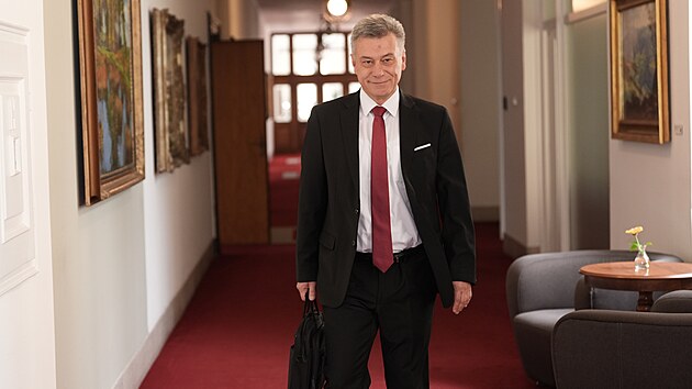Ministr spravedlnosti Pavel Blaek dorazil na jednn vldy.(4. ervna 2025)