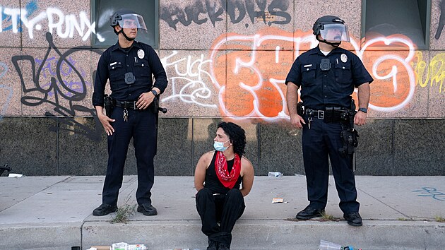 Protesty proti imigračním úřadům v Los Angeles (9. června 2025)