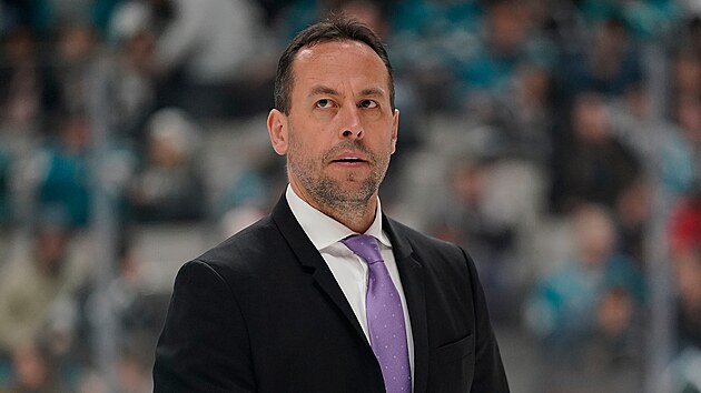 Nový trenér bostonských hokejist� Marco Sturm.