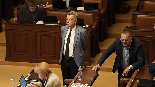 Konc ministr spravedlnosti Pavel Blaek piel do Snmovny, jej vtina si to pla.