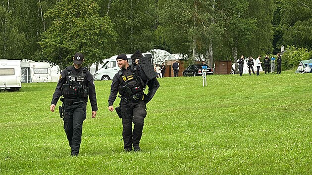 Stedoet policist zasahovali v autokempu Nov Rabyn. (8. ervna 2025)
