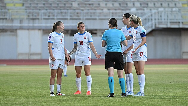 esk fotbalistky proti Albnii