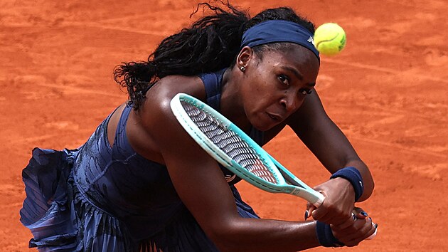 Coco Gauffov se sousted na mek v osmifinle Roland Garros.