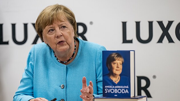 Angela Merkelov pijela do Prahy pedstavit sv memory s nzvem Svoboda, kter vyly v loskm roce. (3. ervna 2025)