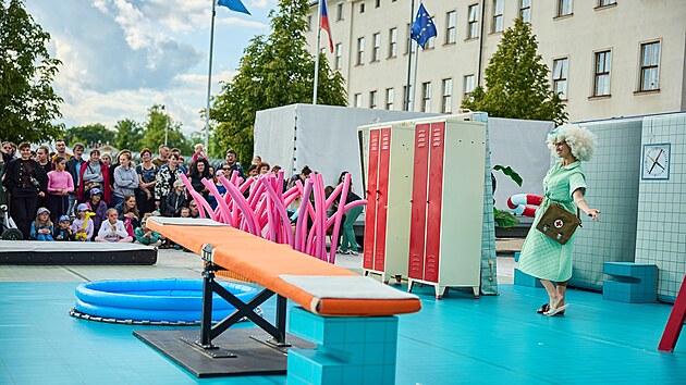 Cirk La Putyka v Trutnov odehrl premiru inscenace Splash. (30. kvtna 2025)