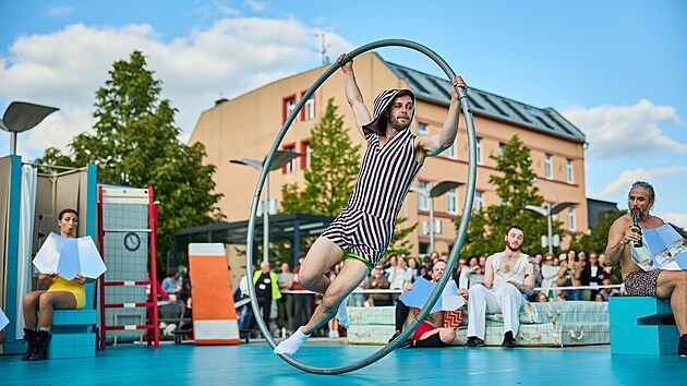 Cirk La Putyka v Trutnov odehrl premiru inscenace Splash. (30. kvtna 2025)