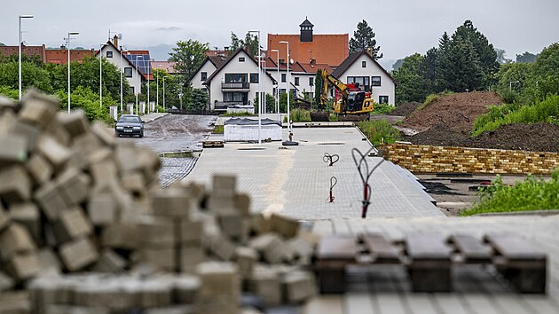 Jin v bvalch kasrnch stav infrastrukturu pro novou obytnou tvr. (2. ervna 2025)