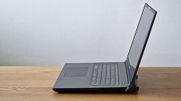 Eurocom Raptor X18