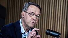 Hostem po�adu Rozst�el je B�etislav Ture�ek, vedoucí Centra pro studium...