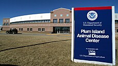 Tady se m�ly p�ipravovat cesty, jak ni�it státy a zabíjet celé populace....