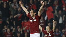 Andrej Keri se raduje z gólu v derby proti Slavii.