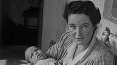 Winifred Hayková se v roce 1938 seznámila s nmeckým architektem Egonem...