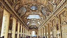 Muzeum umní Louvre v Paíi