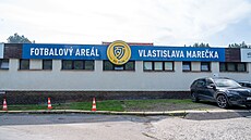 Sportovní areál Vr�ava ve Zlín�. Fotbalový areál Vlastimila Mare�ka. (�erven...