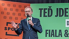 Premiér Petr Fiala v rámci p�edvolební tour v úterý zamí�il do Pardubic. V...