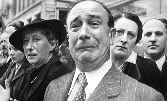 Fotografie pana Barzottiho se stala symbolem francouzské poráky v roce 1940.
