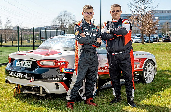 RADA A RADA. Martin Rada starí zná hustopeskou rally dokonale, na jeho syna...
