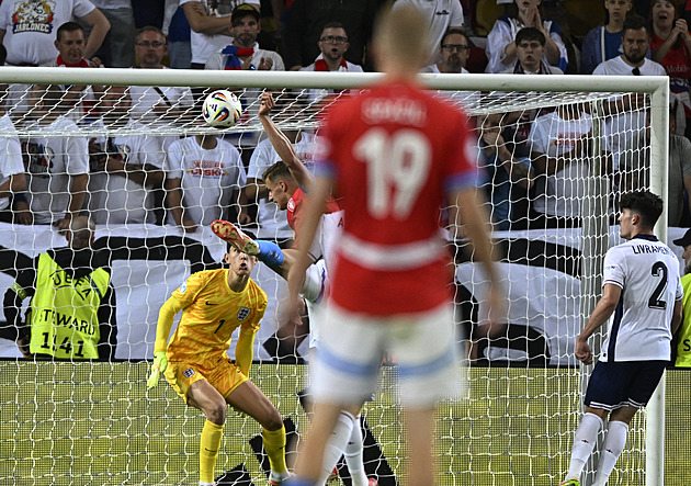 Střídání krátce po gólu? Nechtělo se mi, přiznává Fila. Z atmosféry měl husí kůži