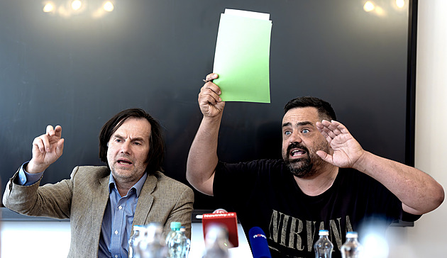 Novotný rezignoval na funkci starosty Řeporyjí. Nastoupí do vězení
