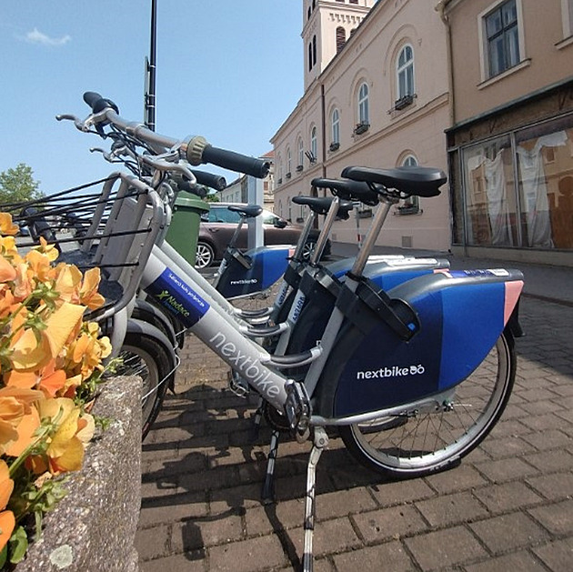 Sdílení kol míří do menších obcí, jako první ho zkouší Mikroregion Kahan