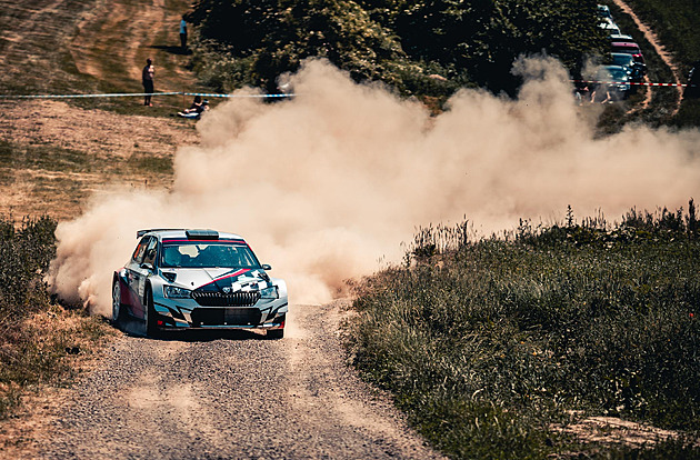 OBRAZEM: 20 let Rally Hustopeče. Závody mezi vinicemi přilákaly mistry světa i pilota F1