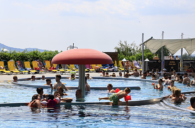 Aqualand má ambice na rekord v návštěvnosti. Zlevní vstupenky a přidá tobogány