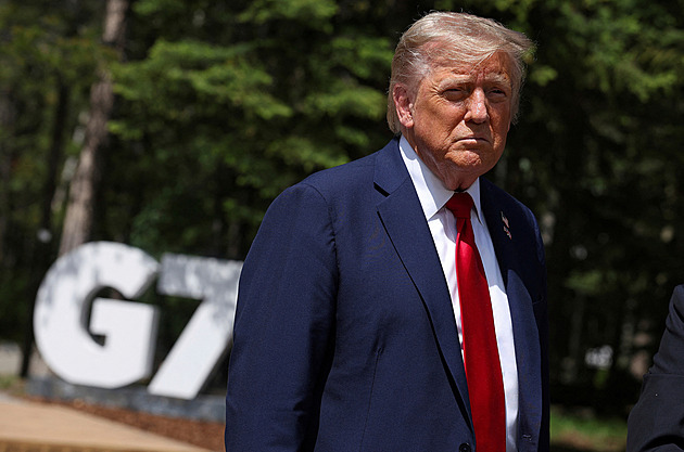 ANALÝZA: Trumpova íránská ruleta. Otevřenou válkou by zase popřel sám sebe
