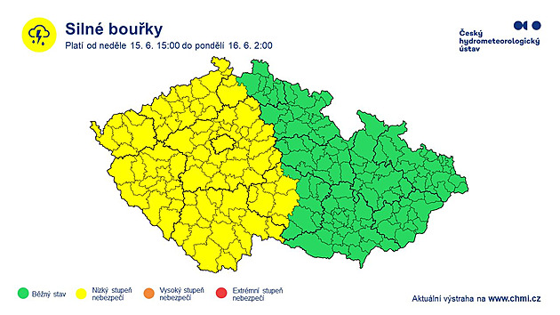 Tropické teploty vystřídají bouřky se silným větrem i kroupami