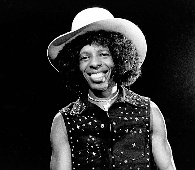 Funkový klasik. Ve věku 82 let zemřel americký zpěvák a hudebník Sly Stone