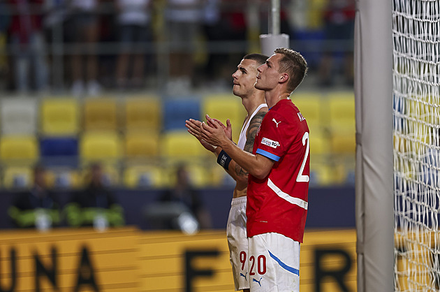 Když Lvíčatům o nic nešlo, zahrála nejlépe. Čtenáři vyzdvihli hlavně brankáře Borka