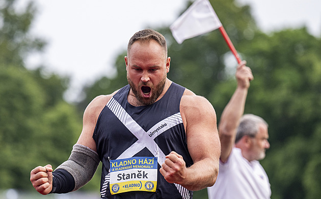 Druhý ale pozitivnější. Konečně jsem cítil energii, říká Staněk po mítinku Kladno hází