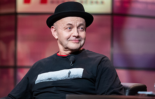 Nepamatuji si otce, ale pamatuji si svoje početí, říká Robert Nebřenský