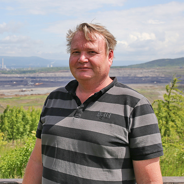 Jezero v lomu ČSA se může plnit sto let. Voda bude toxická, mají strach místní