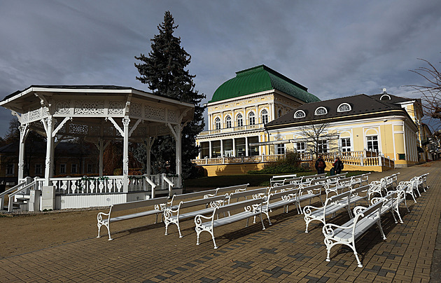 Místo kasina kavárna a restaurace. Františkolázeňský Společenský dům ožívá