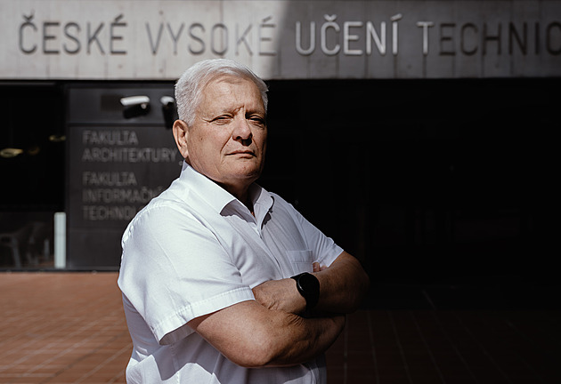 Hackeři útočí. Vypořádáváme se s tím jen s vypětím všech sil, říká expert