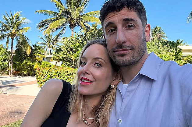 Lhal jsem ženě a pro kokain jsem se vracel i do popelnice, říká Jason Biggs z Prciček