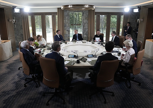 Odpor USA zarazil důrazné prohlášení G7 k Rusku. Trumpovu židli obsadil Zelenskyj