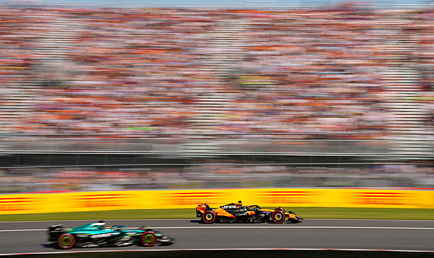 F1 ONLINE: Do Velké ceny Kanady startují z první řady Russell s Verstappenem