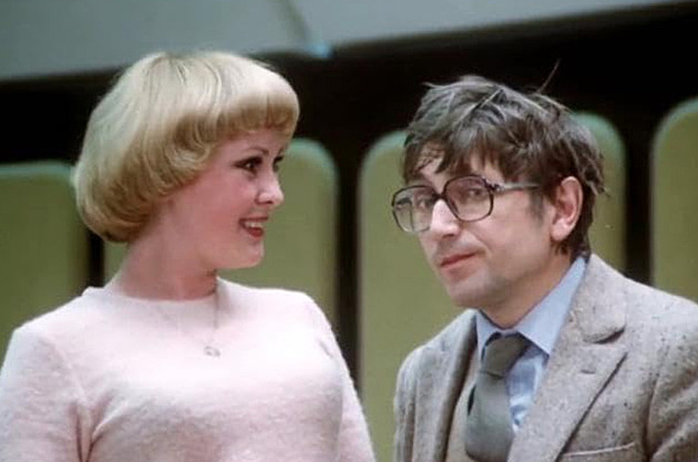 Cítím se pořád stejně praštěná a naivní jako kdysi, směje se Naďa Konvalinková