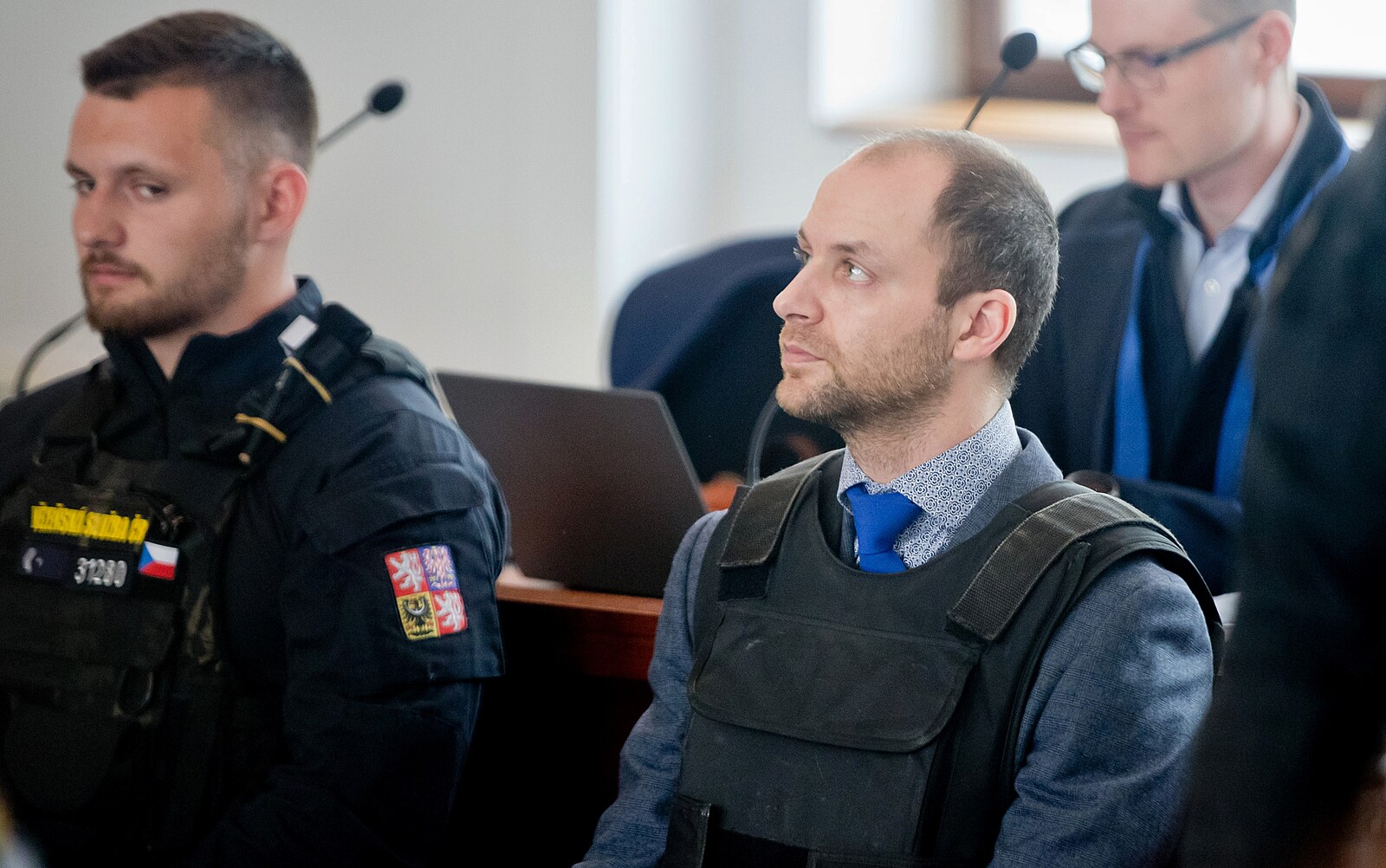 Přiznal vraždu milenky. Kauza exprimáře míří po odvoláních k vrchnímu soudu