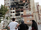 Snímek z Teheránu zachycuje následky preventivního útoku Izraele na Írán. (13....