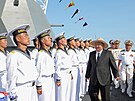 Slavnostní sputní severokorejského torpédoborce poté, co lo prola opravami....