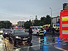 V Hostivai se po srce s jinm autem pevrtila sanitka. (15. ervna 2025)
