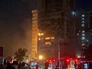 Snímek zachycuje kou� po explozi v Teheránu, na který zaúto�il Izrael. (13....